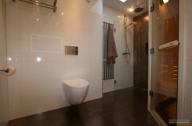 Badrum med unik bastu