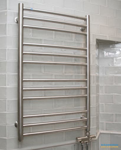 Badrum med glaserat kakel