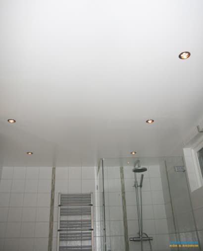 Badrum med tvättstuga