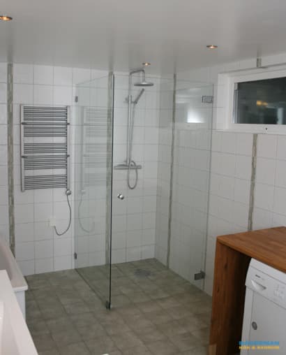 Badrum med tvättstuga