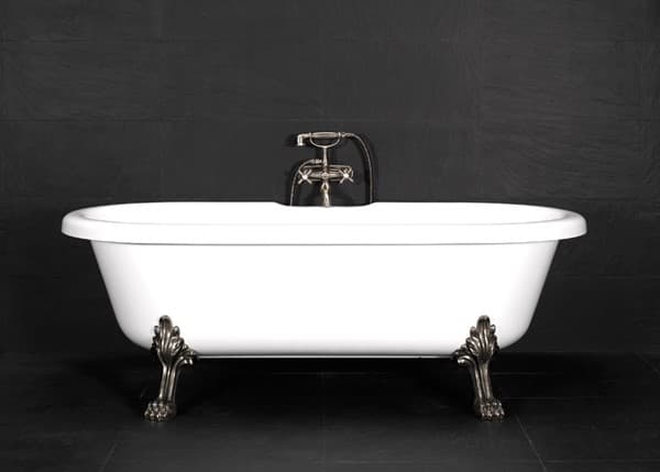 Badkar med lejontassar från Westerbergs