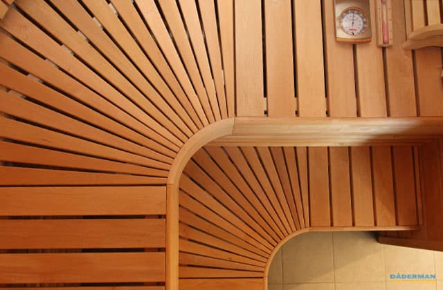 Badrum med exklusiv bastu